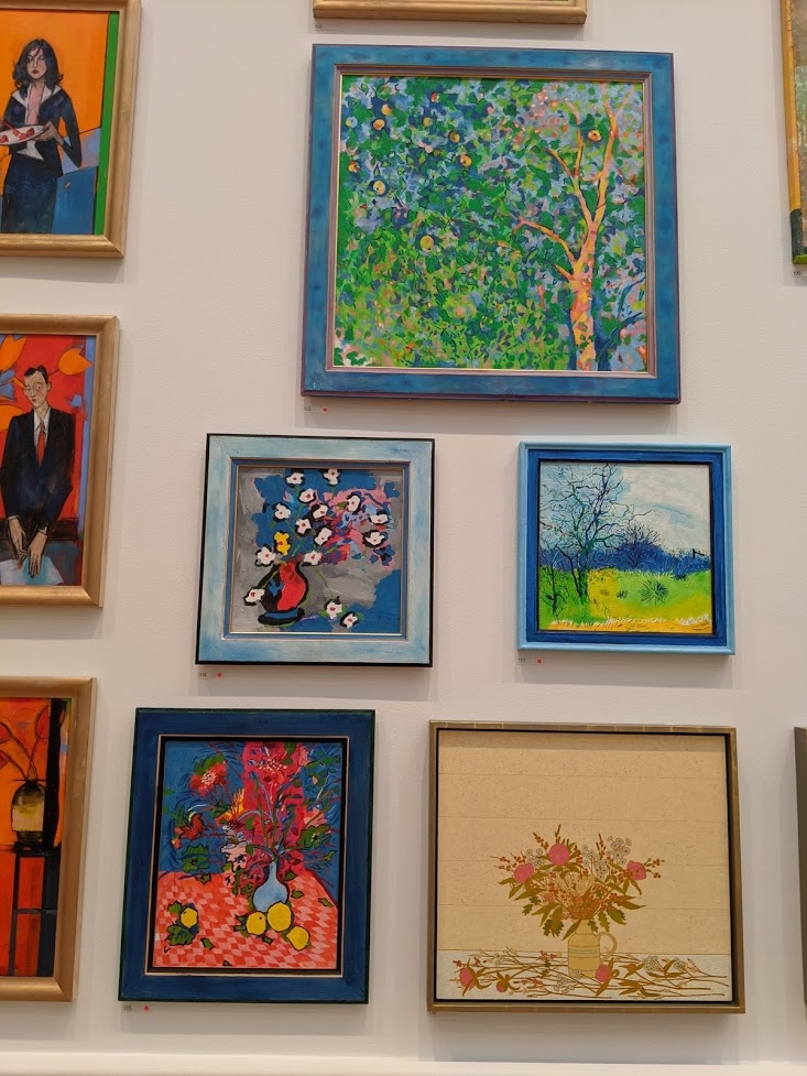 and some more, even some pretty flowers. Aaah.